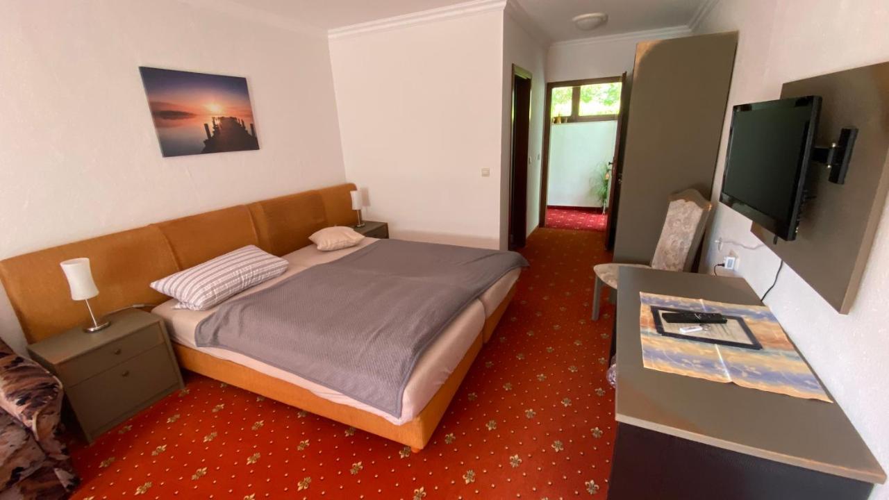 Hotel Pension Brilke Negast Steinhagen  Buitenkant foto